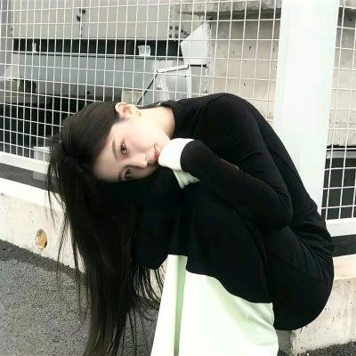 战舰春光